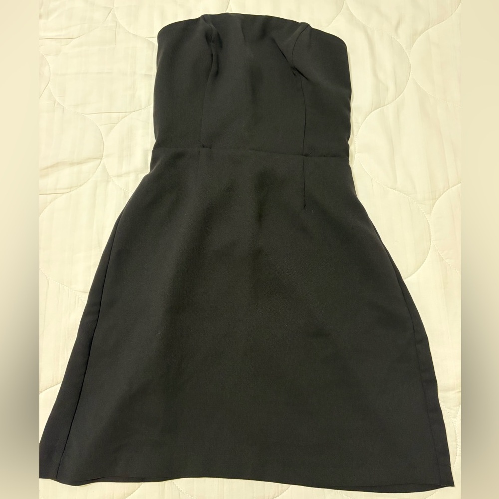 Classic Strapless Black A-Line Evening Dress